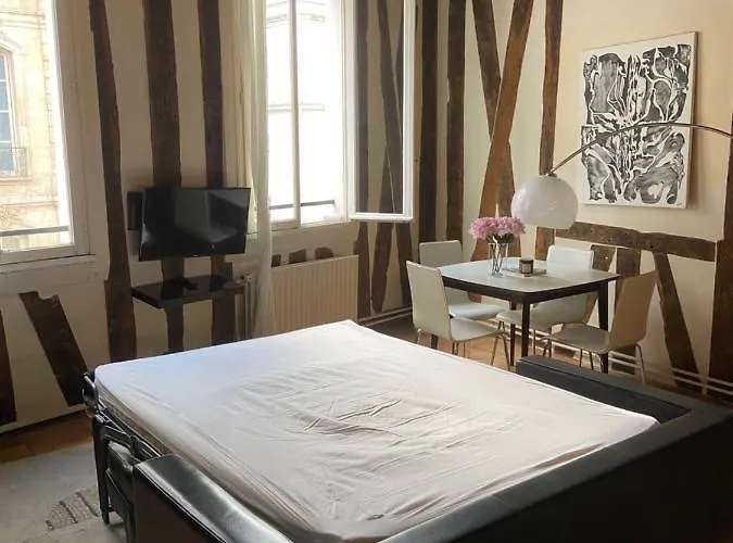 Apartment Rue Montorgueil Paris