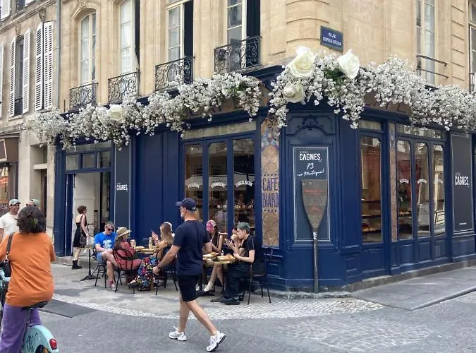 Rue Montorgueil * Paris